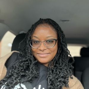 Meet your Posher, Yeti